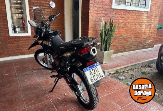 Motos - Honda Xr190 2024 Nafta 9000Km - En Venta