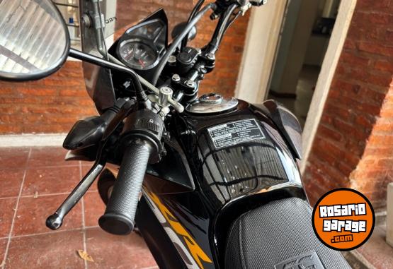 Motos - Honda Xr190 2024 Nafta 9000Km - En Venta