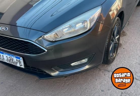 Autos - Ford Focus C3 C4 gol Corolla 2016 Nafta 153Km - En Venta