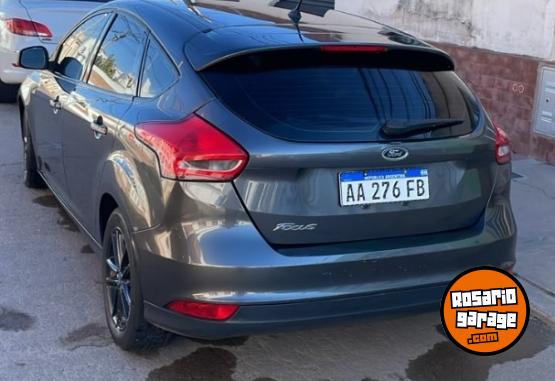 Autos - Ford Focus C3 C4 gol Corolla 2016 Nafta 153Km - En Venta