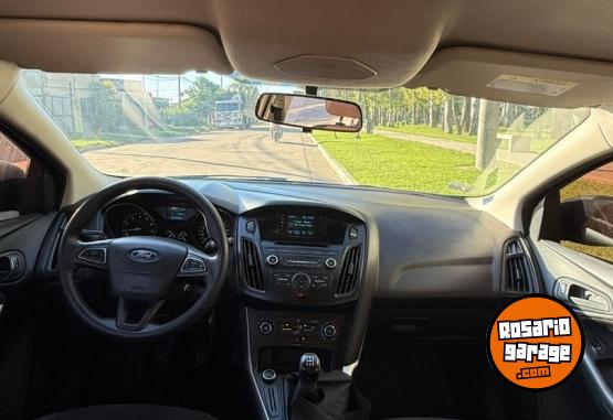 Autos - Ford Focus C3 C4 gol Corolla 2016 Nafta 153Km - En Venta