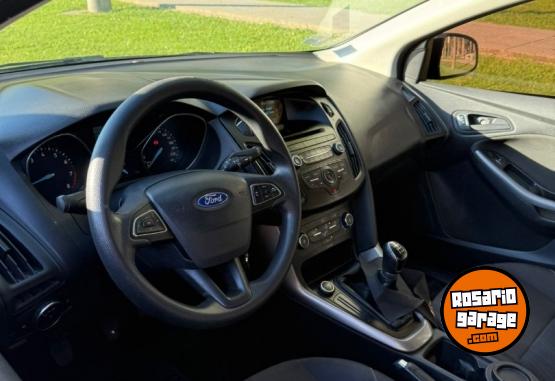 Autos - Ford Focus C3 C4 gol Corolla 2016 Nafta 153Km - En Venta
