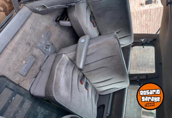 Camionetas - Dodge Caravan 1993 GNC 200000Km - En Venta