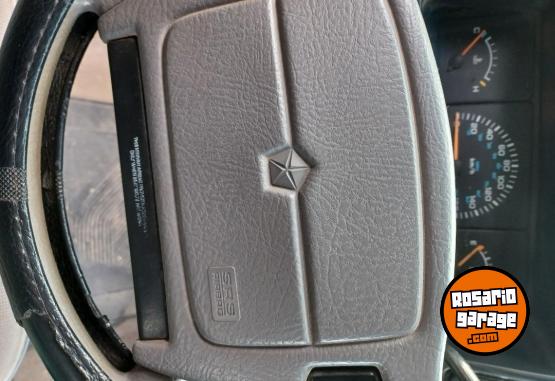 Camionetas - Dodge Caravan 1993 GNC 200000Km - En Venta