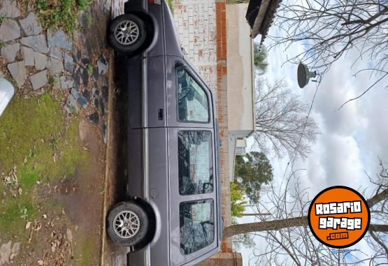 Camionetas - Dodge Caravan 1993 GNC 200000Km - En Venta