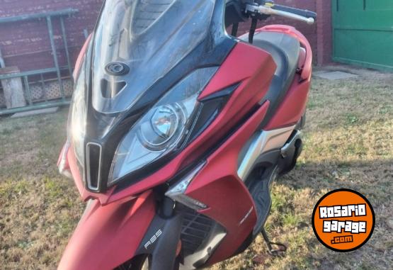 Motos - Kymco DOWN TOWN 350 -INYECCION 2023 Nafta 4500Km - En Venta