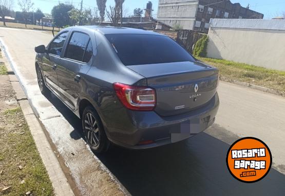 Autos - Renault Logan 2025 Nafta 35000Km - En Venta