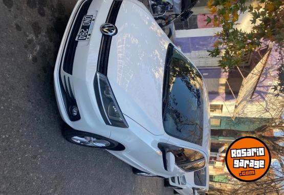 Autos - Volkswagen Fox 2015 Nafta 127000Km - En Venta