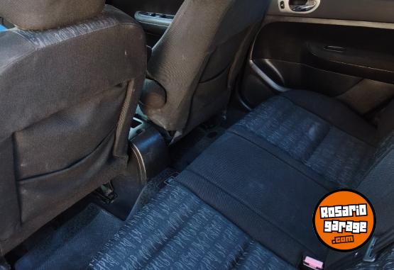 Autos - Peugeot 307 2003 Nafta 219000Km - En Venta