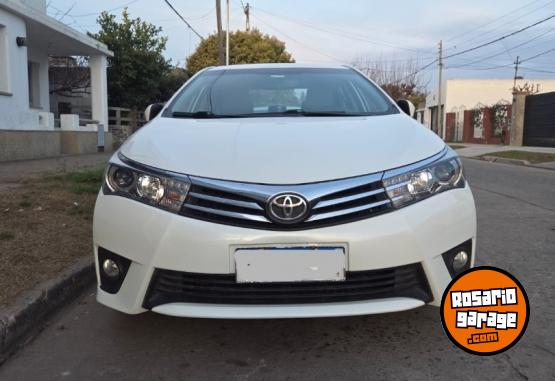 Autos - Toyota XEI PACK 2016 Nafta 225000Km - En Venta
