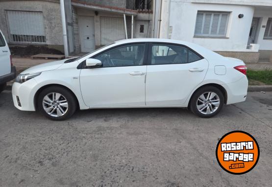 Autos - Toyota XEI PACK 2016 Nafta 225000Km - En Venta