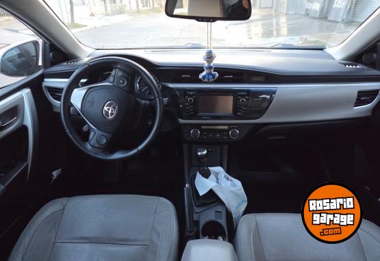 Autos - Toyota XEI PACK 2016 Nafta 225000Km - En Venta