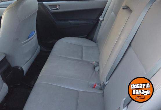 Autos - Toyota XEI PACK 2016 Nafta 225000Km - En Venta