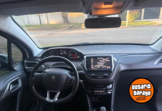 Autos - Peugeot 2008 Feline 2017 Nafta 140000Km - En Venta