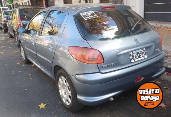 Autos - Peugeot 206 hdi 2007 Diesel 195000Km - En Venta
