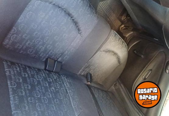 Autos - Peugeot 206 hdi 2007 Diesel 195000Km - En Venta