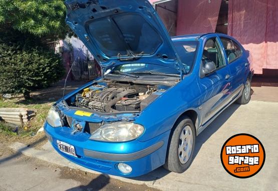 Autos - Renault Megane 2005 Nafta 248000Km - En Venta