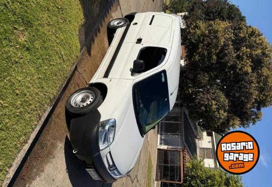 Utilitarios - Peugeot Partner confort furgón 2021 Diesel 80000Km - En Venta