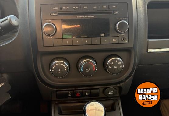 Camionetas - Jeep Patriot Sport  2.4 4x4 2012 Nafta 131000Km - En Venta