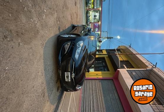 Autos - Hyundai Genesis 2014 Nafta 150000Km - En Venta