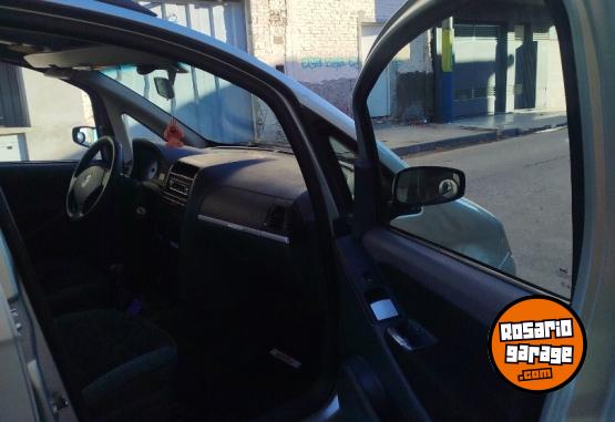 Autos - Fiat Idea 2006 Nafta 193000Km - En Venta