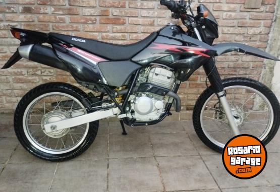 Motos - Honda XR tornado 250 2022 Nafta 29303Km - En Venta