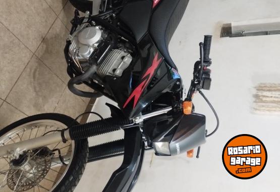 Motos - Honda XR tornado 250 2022 Nafta 29303Km - En Venta