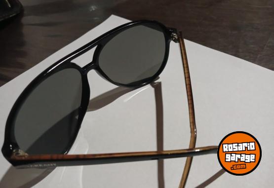 Indumentaria - Anteojos RICKY SARKANY - En Venta