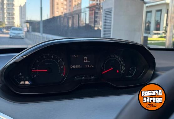 Autos - Peugeot 208 active 2014 Nafta 48000Km - En Venta