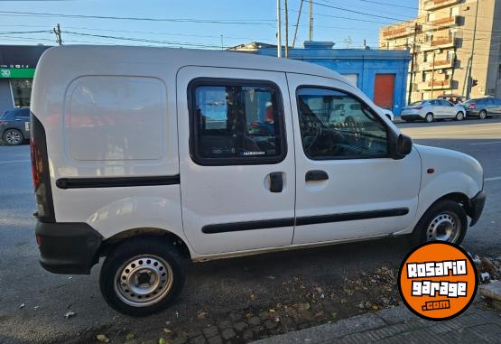 Utilitarios - Renault Kangoo 2005 Diesel 200000Km - En Venta