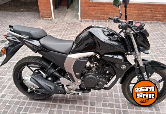 Motos - Yamaha FZ 150 c.c. 2023 Nafta 3500Km - En Venta