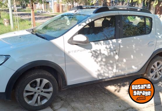 Autos - Renault Sandero Stepway 2016 GNC 130000Km - En Venta