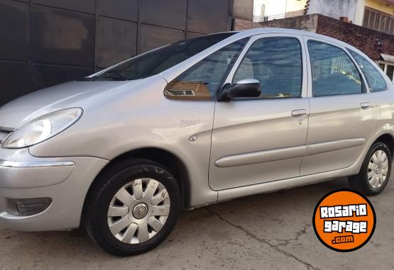 Autos - Citroen XSARA PICAZZO 1.6 GNC 2012 GNC 196523Km - En Venta
