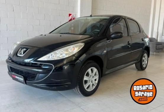 Autos - Peugeot 207 Compact Activ 2013 Nafta 118367Km - En Venta
