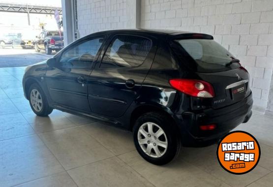 Autos - Peugeot 207 Compact Activ 2013 Nafta 118367Km - En Venta