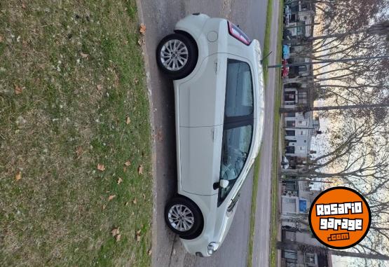 Autos - Fiat Punto 1.6 16v essence 2017 Nafta 95000Km - En Venta