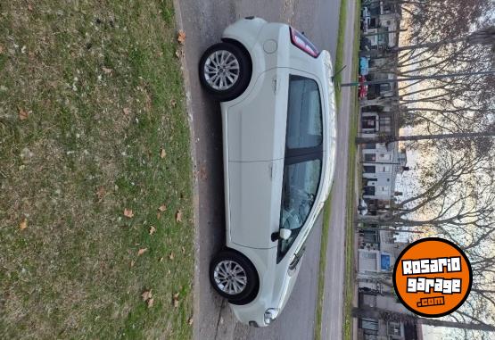 Autos - Fiat Punto 1.6 16v essence 2017 Nafta 95000Km - En Venta