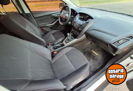 Autos - Ford FOCUS S 1.6 2015 Nafta 100000Km - En Venta