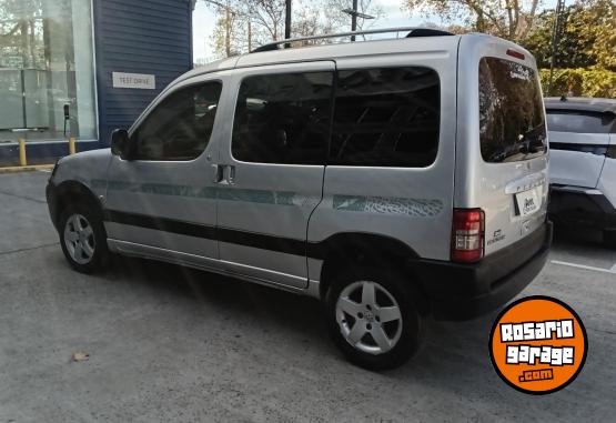 Utilitarios - Peugeot Partner 1.6 hdi patagónic 2018 Diesel 140000Km - En Venta