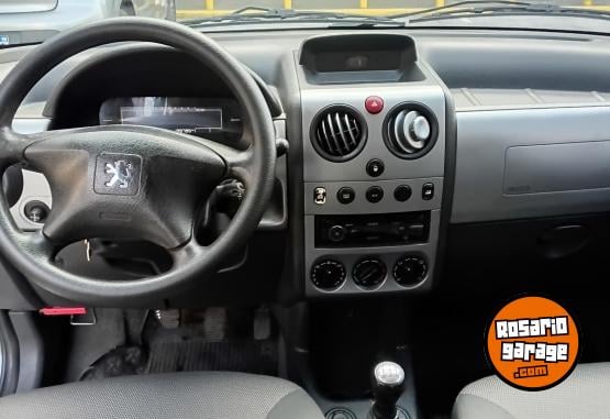 Utilitarios - Peugeot Partner 1.6 hdi patagónic 2018 Diesel 140000Km - En Venta