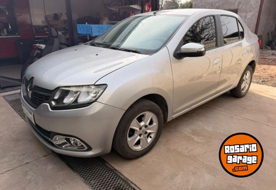 Autos - Renault LOGAN PRIVILEGE 1.6 16V 2016 Nafta 116000Km - En Venta