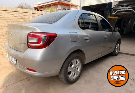 Autos - Renault LOGAN PRIVILEGE 1.6 16V 2016 Nafta 116000Km - En Venta