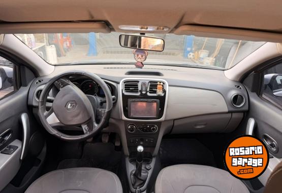 Autos - Renault LOGAN PRIVILEGE 1.6 16V 2016 Nafta 116000Km - En Venta