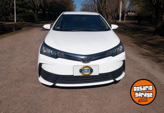 Autos - Toyota Corolla XLi CVT 2018 Nafta 120000Km - En Venta