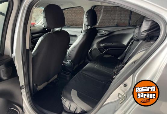 Autos - Fiat CRONOS DRIVE 2022 Nafta 105000Km - En Venta
