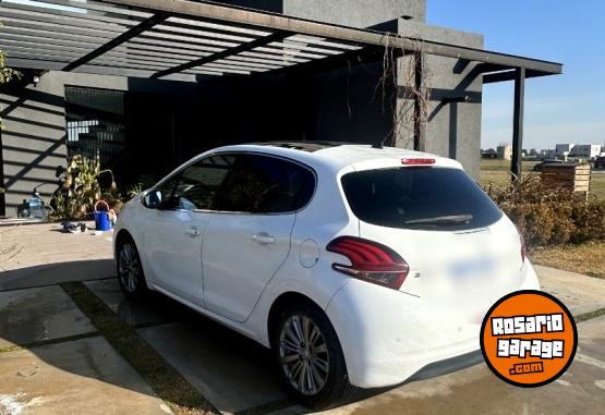Autos - Peugeot 208 HDI 1.4 Diesel 2016 Diesel 160000Km - En Venta