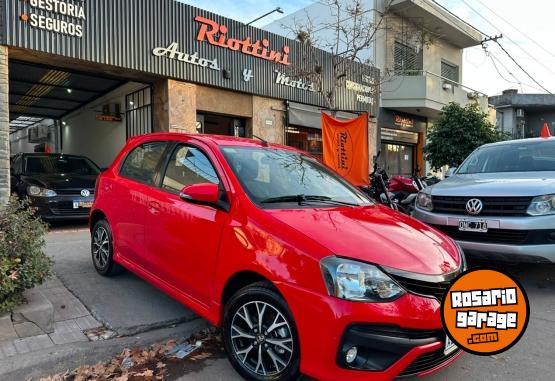 Autos - Toyota ETIOS XLS 2019 Nafta 143000Km - En Venta