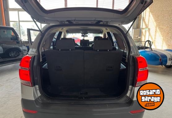 Autos - Chevrolet CAPTIVA 2.4 LS 2016 Nafta 250000Km - En Venta
