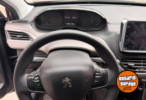Autos - Peugeot 208 ALLURE PACK 2018 Nafta 76400Km - En Venta