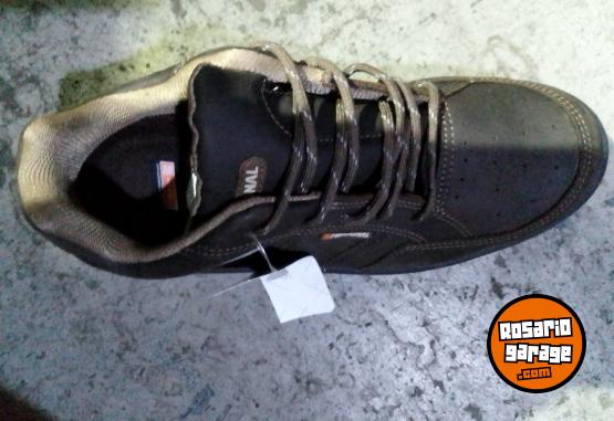 Indumentaria - Zapatos de trabajo - En Venta